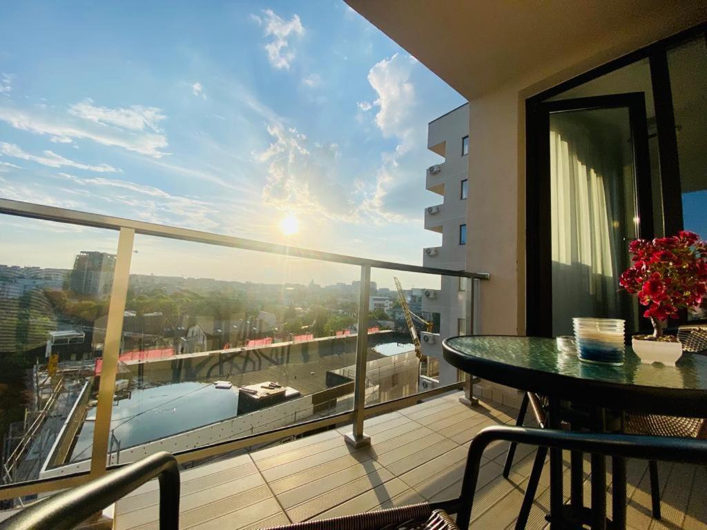 Soho Apartment - City View With Rooftop Garden Βουκουρέστι Εξωτερικό φωτογραφία