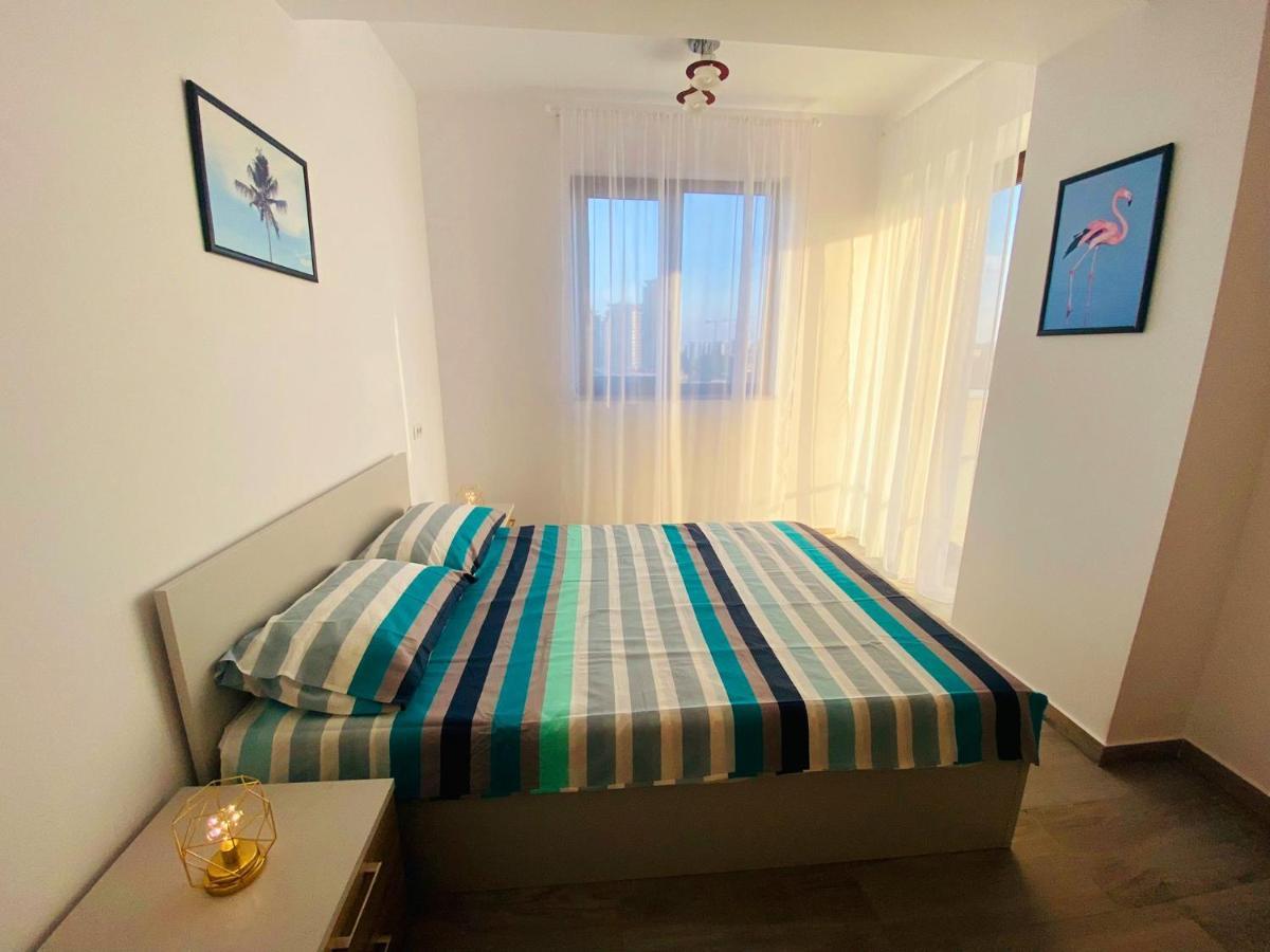 Soho Apartment - City View With Rooftop Garden Βουκουρέστι Εξωτερικό φωτογραφία