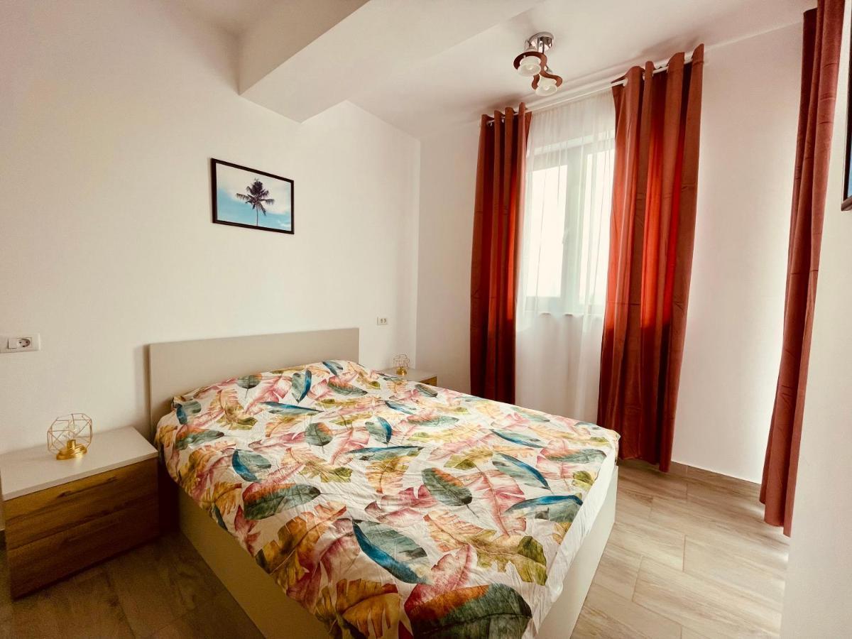 Soho Apartment - City View With Rooftop Garden Βουκουρέστι Εξωτερικό φωτογραφία